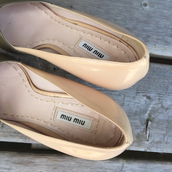 Miu Miu Patent Leather Peep Toe Heeled Shoes Size 38.5 - Picture 9 of 13